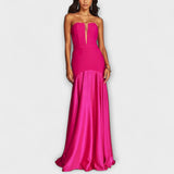 Vada ™ ｜ Klänning utan axelband med V-ringning