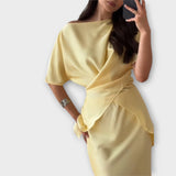 Finja ™ ｜ Top med avskurna axlar och kjolset