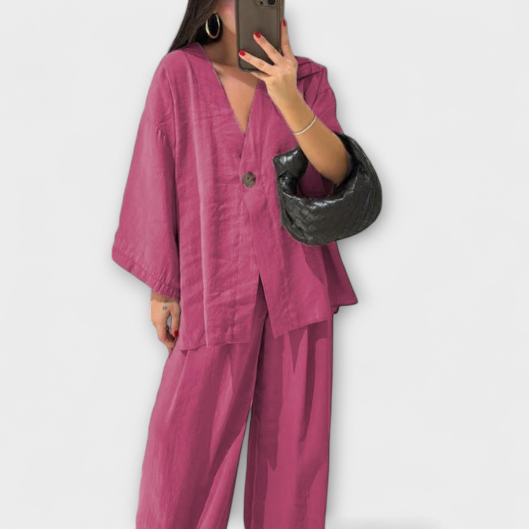 Jacqueline ™ ｜ Avslappnad topp med V-ringning och byxset