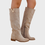 Lenka | Eleganta ankelstövlar med inre kil