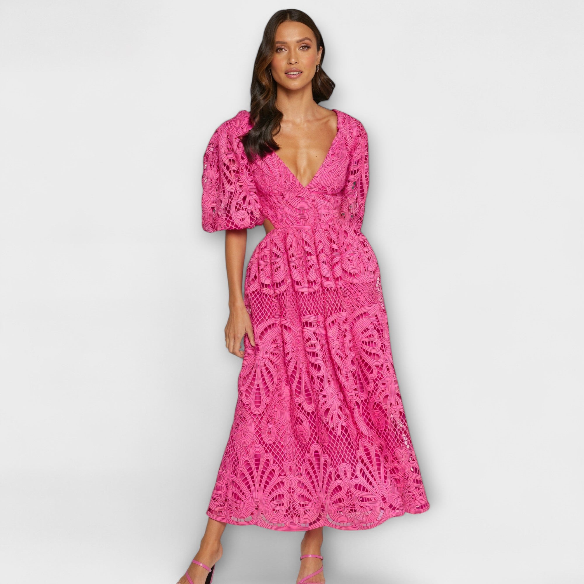 Darja ™ ｜Eleganta klänningar med fina detaljer