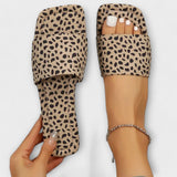 Rebeka™ ｜Platta sandaler med leopardmönster