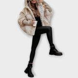 Ava™ Elegant täckjacka