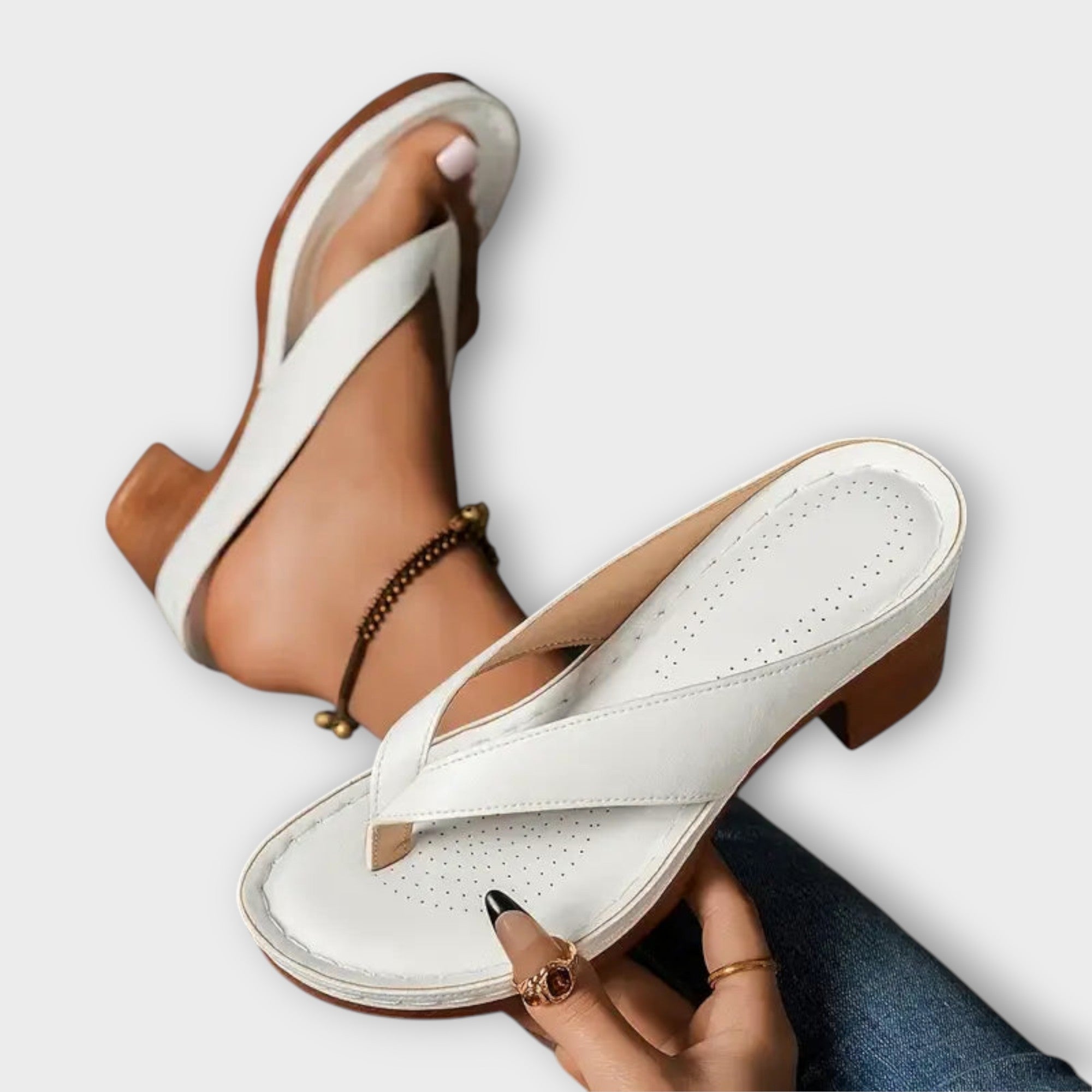 Emily ™ ｜Ortopediska tofflor med klack