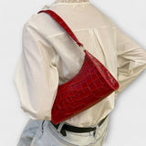 Monika. ™ ｜Lackad läderväska