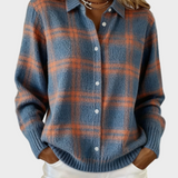 Mira – Stickad blus med rutmönster