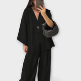 Jacqueline ™ ｜ Avslappnad topp med V-ringning och byxset